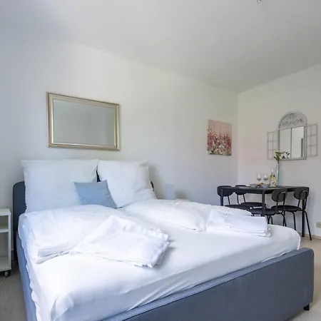 2 Ferienwohnung Am Hafen *