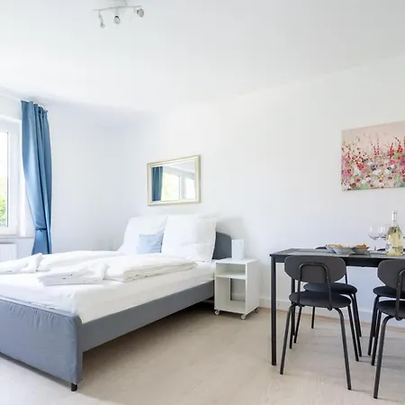 2 Ferienwohnung Am Hafen *